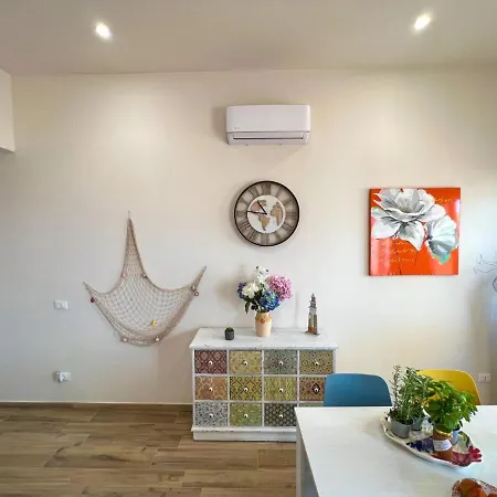 Vista Mare Borgo Peri דירה