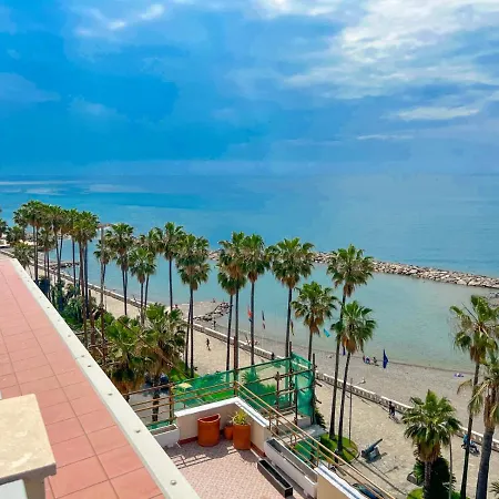 Vista Mare Borgo Peri אימפריה